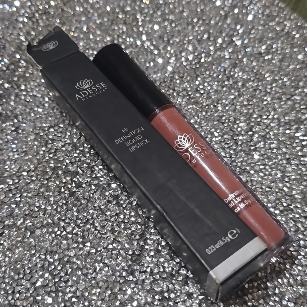 ❇️🧚♀️Adesse New York DISCONTINUED High Definition Liquid Lipstick NWT - Picture 4 of 5